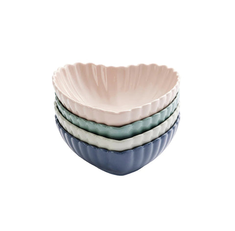 Wiltshire Petite Petal Heart Bowls 4 Piece Set HW1162, 4.5cm x 15.5cm x 5cm, heart shape